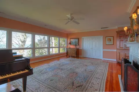 184 Oakleaf Dr, Pine Knoll Shores, NC 28512 photo 17