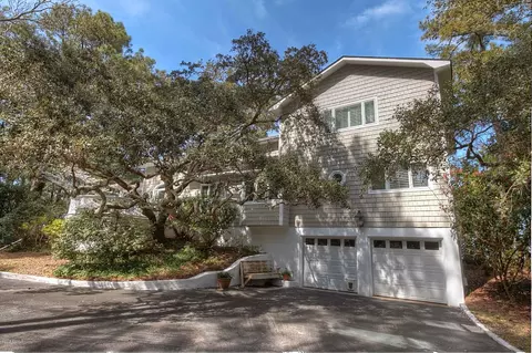 184 Oakleaf Dr, Pine Knoll Shores, NC 28512 photo 2