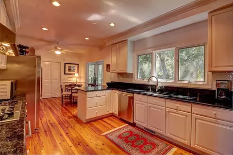 184 Oakleaf Dr, Pine Knoll Shores, NC 28512 photo 13