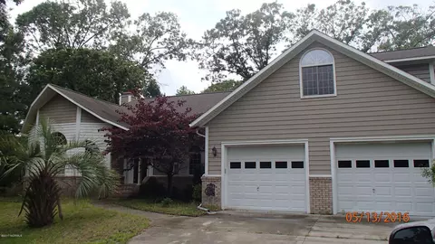 418 Hughes Rd, Hampstead, NC 28443 photo 1