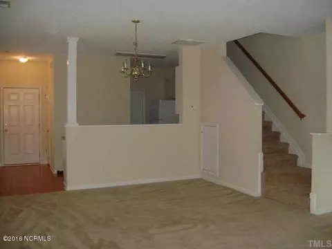 5253 Eagle Trace Dr, Raleigh, NC 27604 photo 2