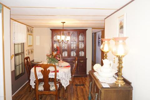 869 Factory Rd, Hampstead, NC 28443 photo 4