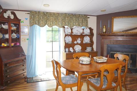869 Factory Rd, Hampstead, NC 28443 photo 5