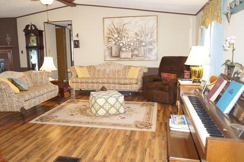 869 Factory Rd, Hampstead, NC 28443 photo 6