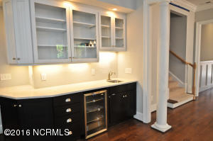 647 Belhaven Dr, Wilmington, NC 28411 photo 7