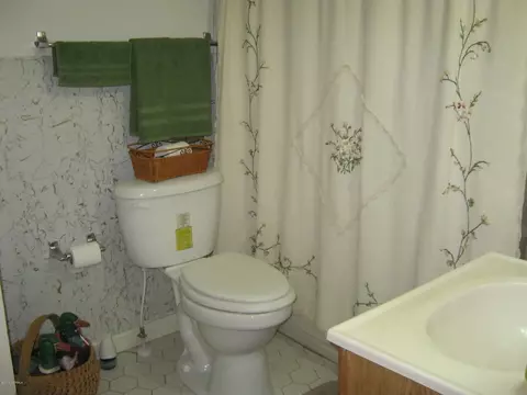 319 E Main, Williamston, NC 27892 photo 13