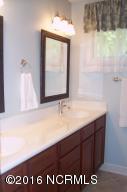 107 Bogey Ct, Hampstead, NC 28443 photo 8