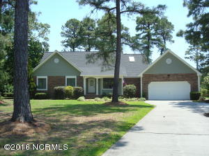 107 Bogey Ct, Hampstead, NC 28443 photo 1