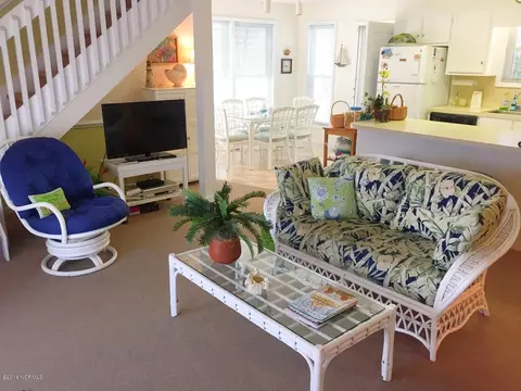 424 39th St, Sunset Beach, NC 28468 photo 4