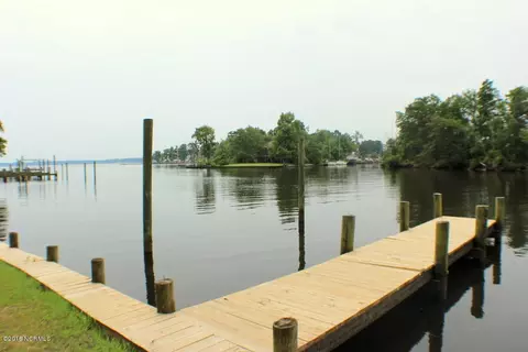 126 Maritime Ct, Chocowinity, NC 27817 photo 4