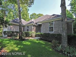 602 Hughes Rd, Hampstead, NC 28443 photo 2