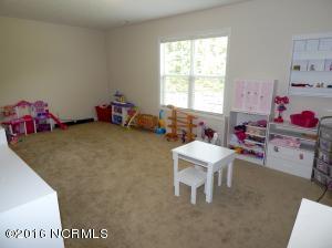 235 Easterly Dr, New Bern, NC 28560 photo 17