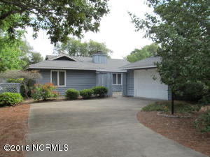 722 Longleaf Dr, Sunset Beach, NC 28468 photo 1