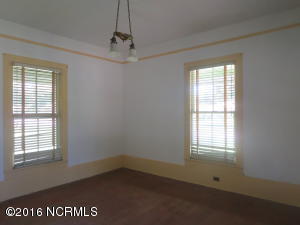 301 N Front St, Hamilton, NC 27840 photo 14