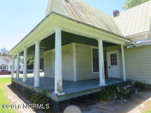 301 N Front St, Hamilton, NC 27840 photo 3