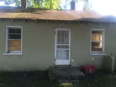 411 Vance St E, Wilson, NC 27893 photo 3