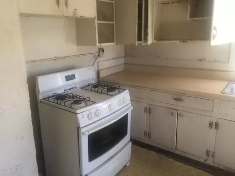 411 Vance St E, Wilson, NC 27893 photo 2