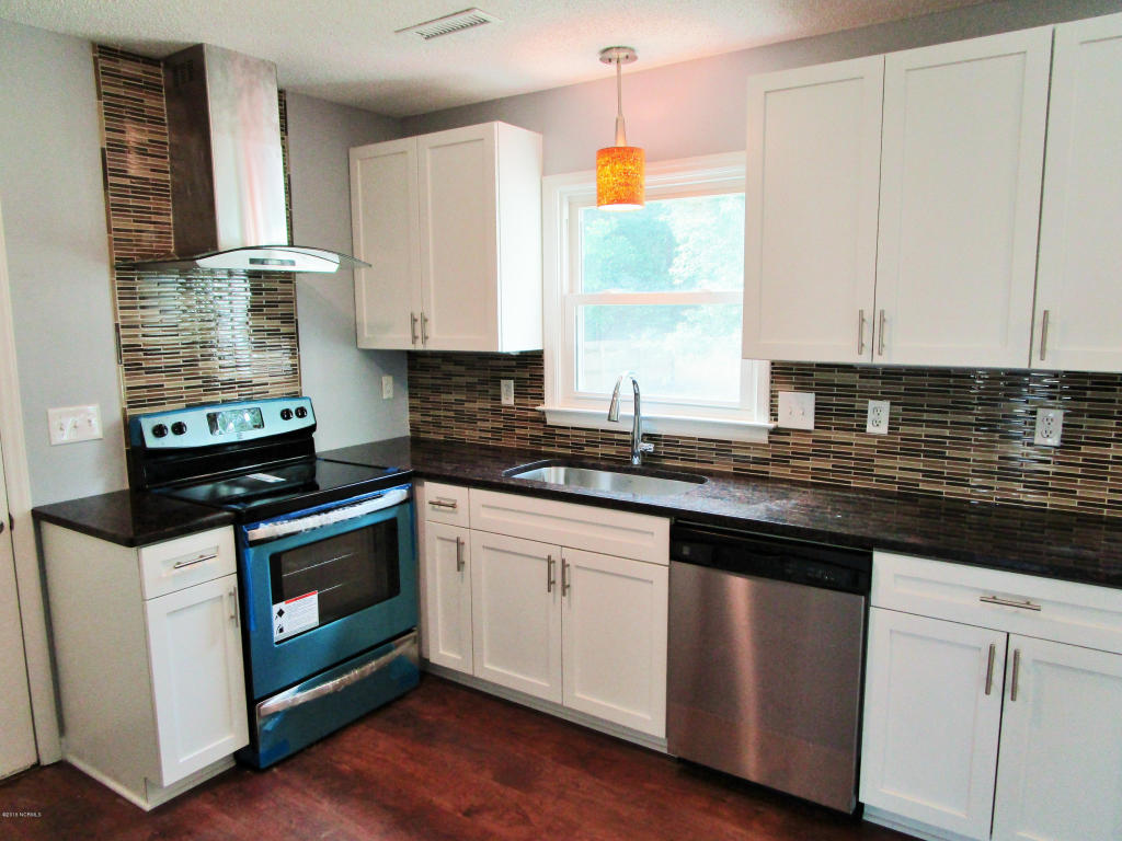 118 E Ivybridge Dr, Hubert, NC 28539 photo 12