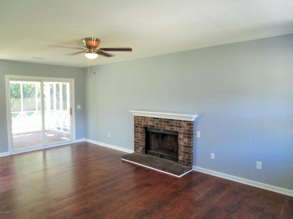 118 E Ivybridge Dr, Hubert, NC 28539 photo 5