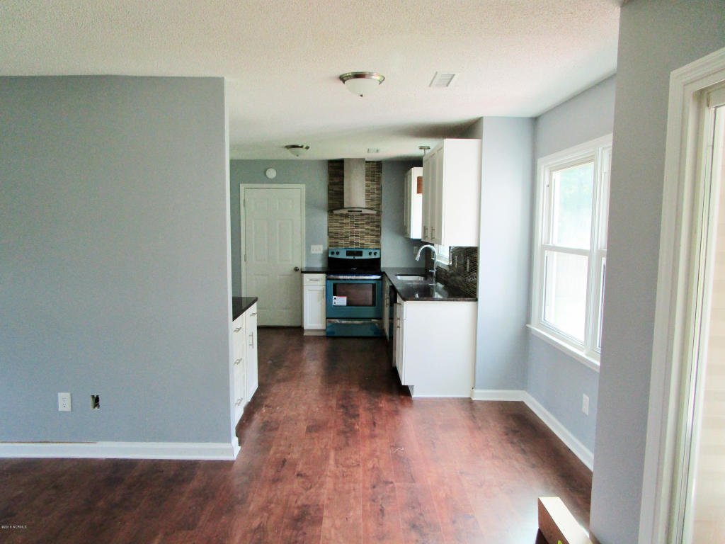 118 E Ivybridge Dr, Hubert, NC 28539 photo 8