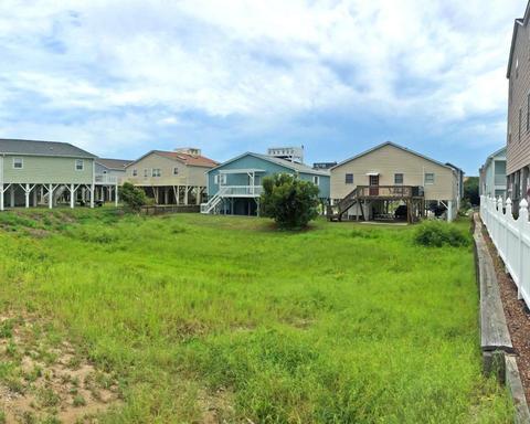 418 38th St, Sunset Beach, NC 28468 photo 1