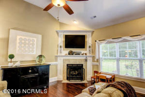 841 Washington Acres Rd, Hampstead, NC 28443 photo 9