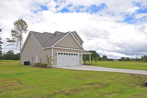 129 Beagle Dr, Hubert, NC 28539 photo 6