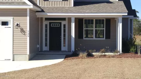 129 Beagle Dr, Hubert, NC 28539 photo 2