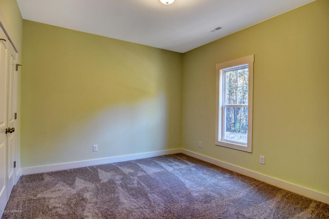 101 Weathersbee Dr, Hampstead, NC 28443 photo 17