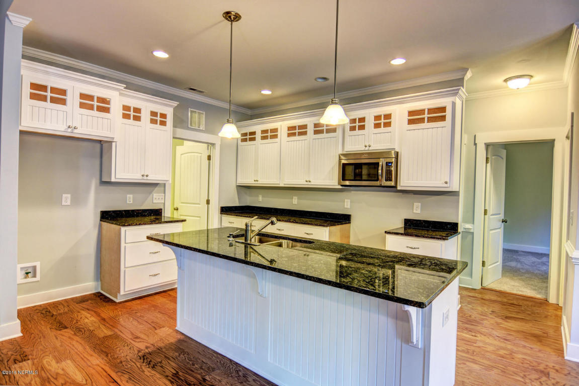 101 Weathersbee Dr, Hampstead, NC 28443 photo 9