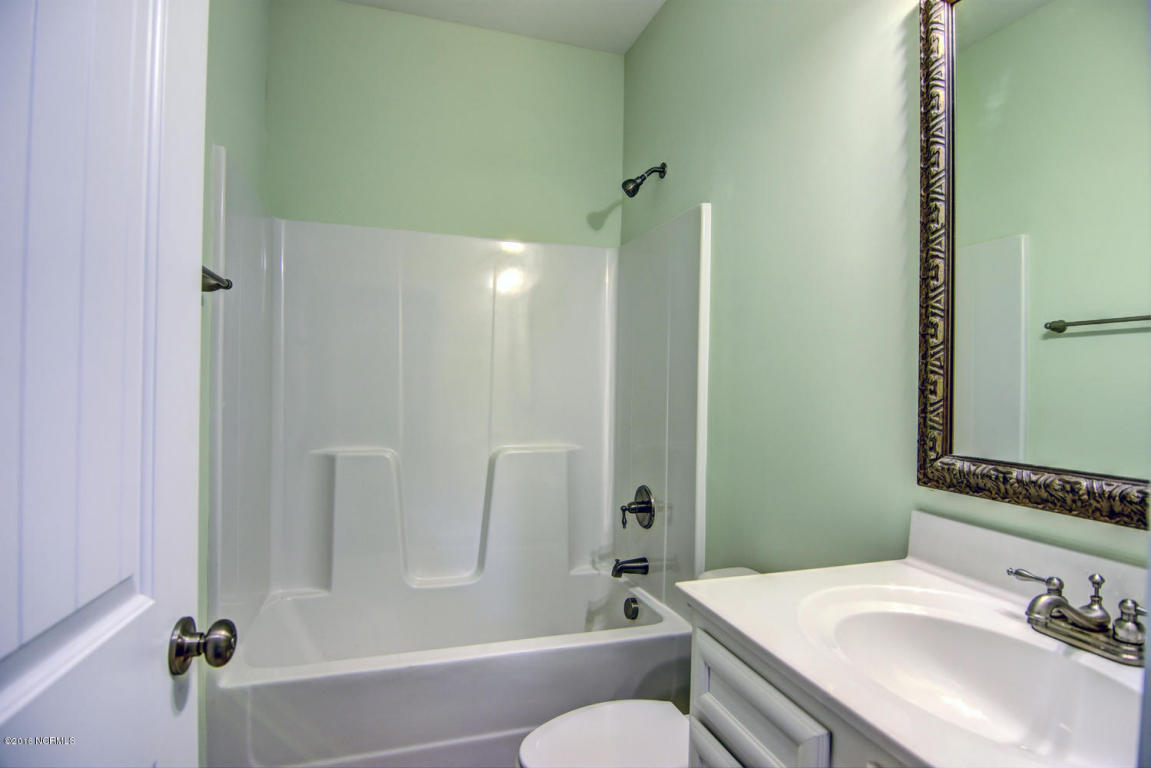 101 Weathersbee Dr, Hampstead, NC 28443 photo 21