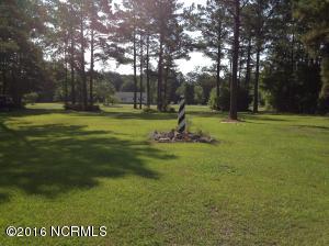 206 Meadow Ln E, Hubert, NC 28539 photo 13