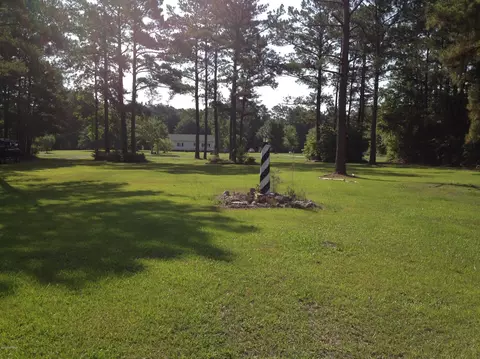 206 Meadow Ln E, Hubert, NC 28539 photo 13