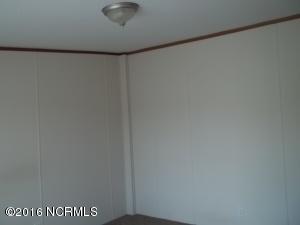 301 Michael Ct, Ayden, NC 28513 photo 10