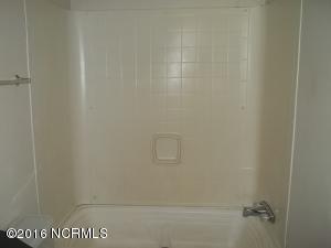 301 Michael Ct, Ayden, NC 28513 photo 8