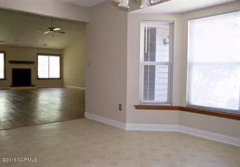 98 Red Bird Ln, Hampstead, NC 28443 photo 7