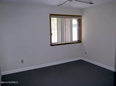 98 Red Bird Ln, Hampstead, NC 28443 photo 13