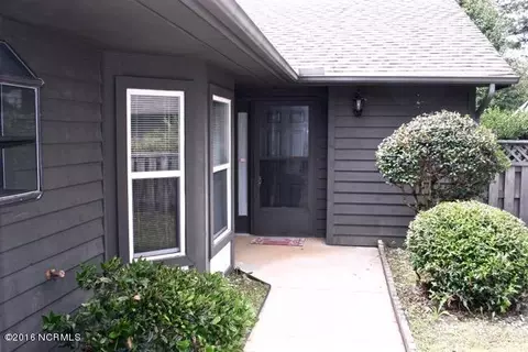 98 Red Bird Ln, Hampstead, NC 28443 photo 2