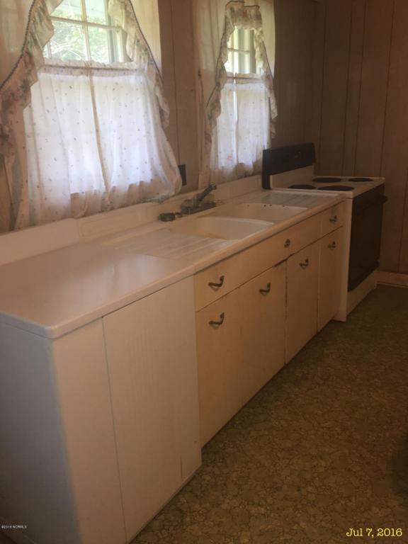 252 Bostic Rd, Atkinson, NC 28421 photo 3