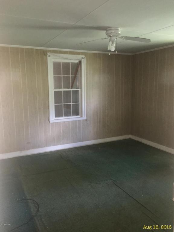 252 Bostic Rd, Atkinson, NC 28421 photo 4