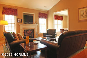 93 Scotlands Ct, Hampstead, NC 28443 photo 6