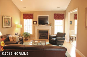 93 Scotlands Ct, Hampstead, NC 28443 photo 3