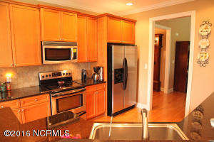 93 Scotlands Ct, Hampstead, NC 28443 photo 10