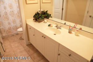 93 Scotlands Ct, Hampstead, NC 28443 photo 22
