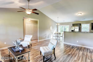 133 Marcil Ln, Hampstead, NC 28443 photo 8