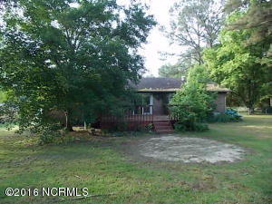 1122 Pineview Rd, Williamston, NC 27892 photo 2