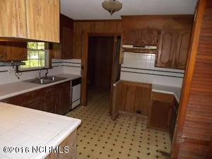 1122 Pineview Rd, Williamston, NC 27892 photo 6
