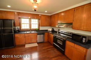 5759 Glory Rd, Wilson, NC 27893 photo 4