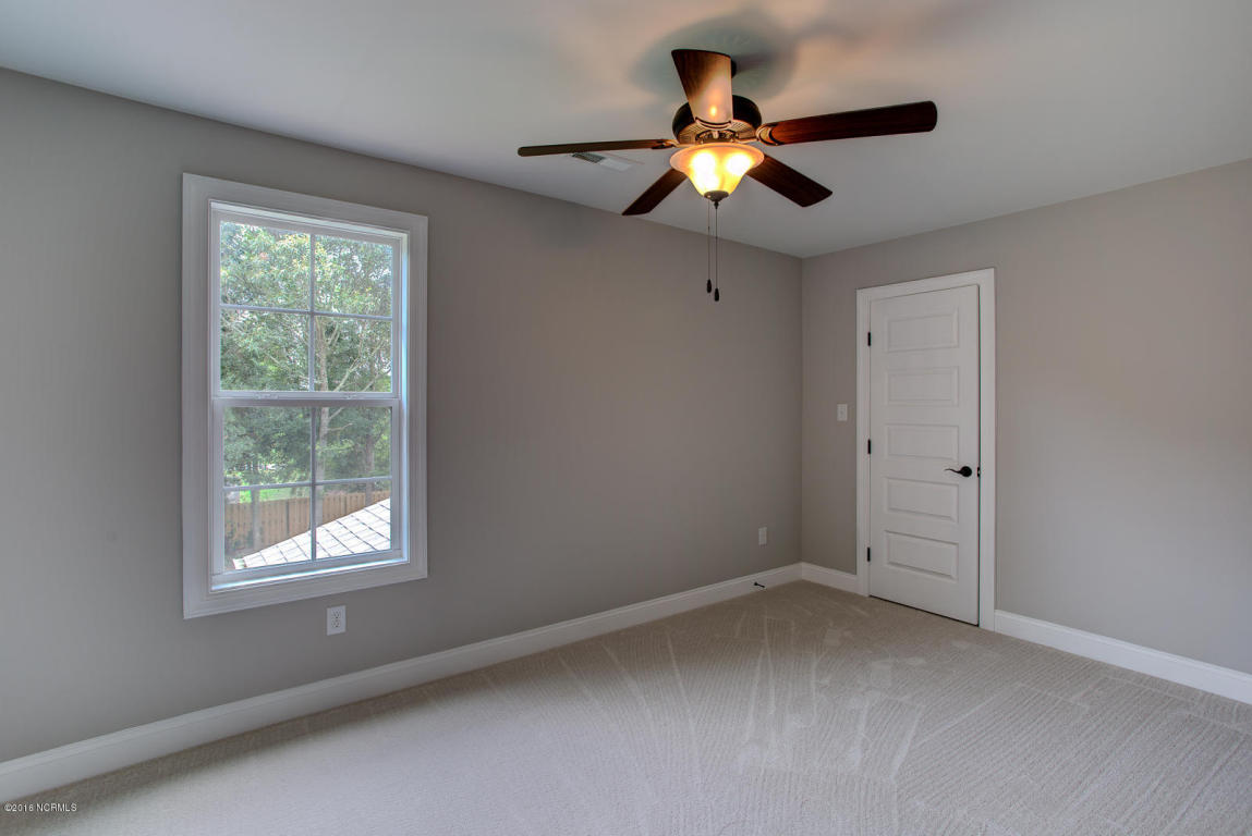 101 Drake Rd, Hampstead, NC 28443 photo 24