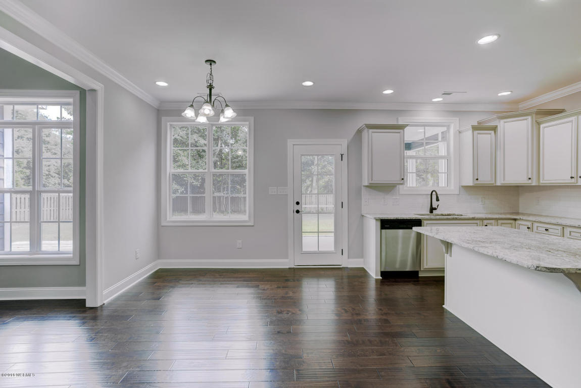 101 Drake Rd, Hampstead, NC 28443 photo 6
